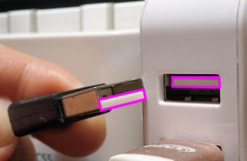 USBの挿し方
